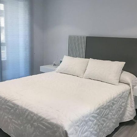 Sakura Homes Ponferrada Centro 8 Plazas ภายนอก รูปภาพ